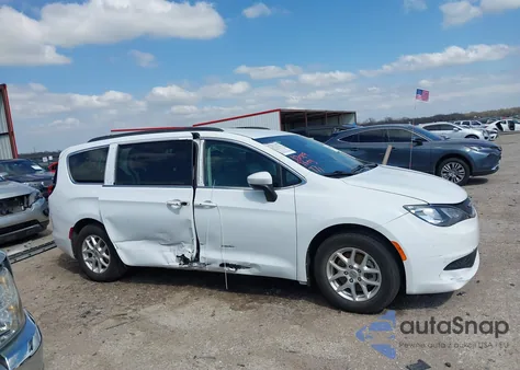 2021 Chrysler Voyager Lxi из США, поврежденный, VIN 2C4RC1DG9MR512816